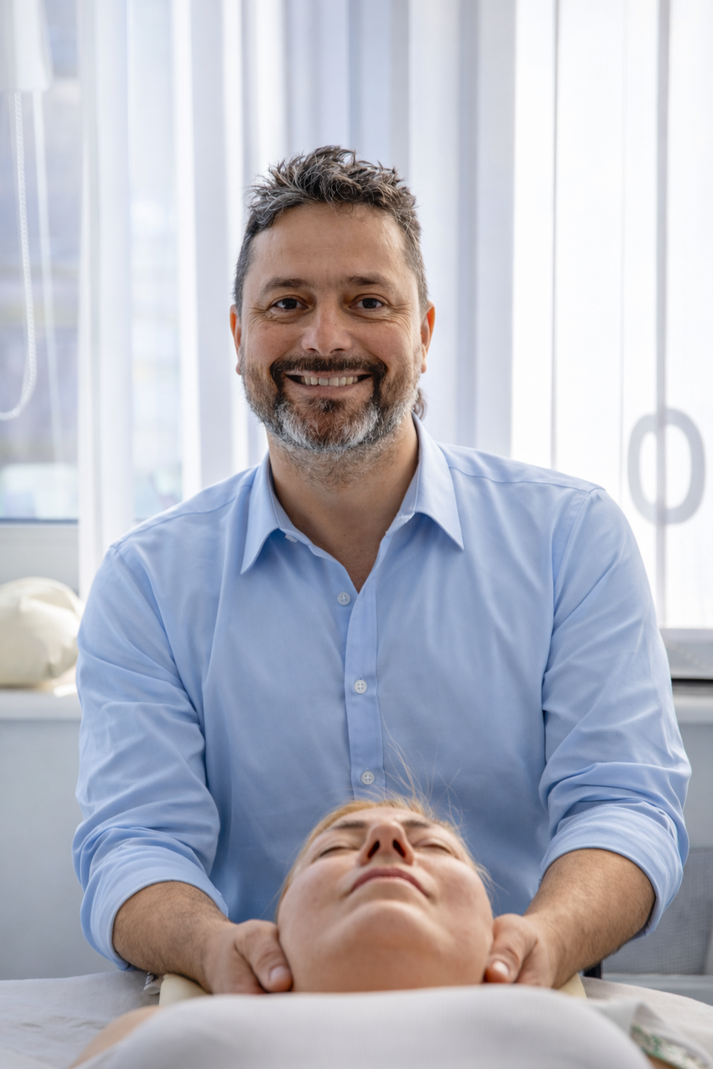 Piotr Harmoza prowadzący szkolenie Dynamic Stretching Massage